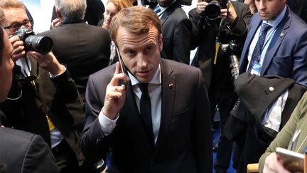 Le président de la République Emmanuel Macron, lors d'un sommet social européen à Göteborg (Suède), le 17 novembre 2017. (LUDOVIC MARIN / AFP)