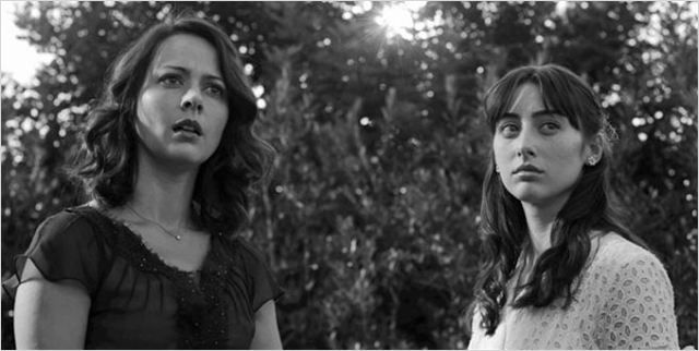 Amy Acker et Jillan Morgese dans "Beaucoup de bruit pour rien" de Joss Whedon
 (Bellwether Pictures)