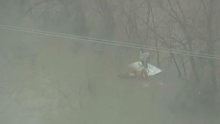 L'homme a été surpris par la crue de la rivière Trinity, près de Dallas, lundi.