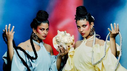 Naomi et Lisa-Kaindé Diaz sortent leur troisième album en tant qu'Ibeyi. (Rafael Pavarotti)