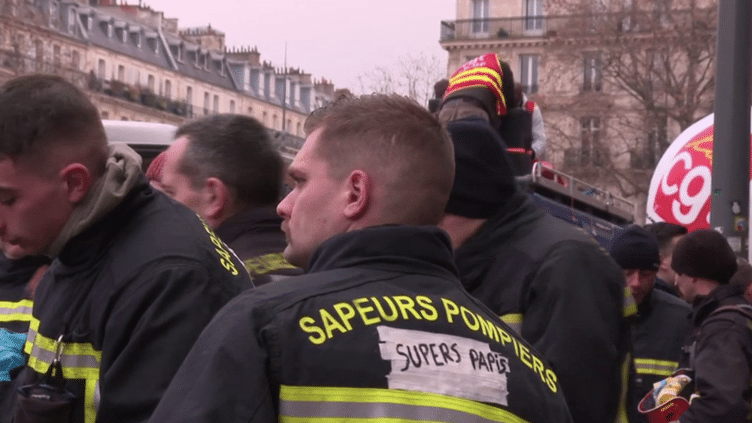 Réforme des retraites : policiers et pompiers se mobilisent aussi