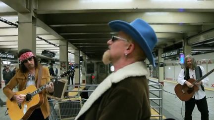 U2 dans le métro de New York
 (Capture d&#039;écran / Culturebox)