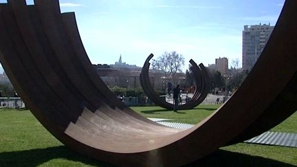 L'installation de "Désordre" de Bernar Venet
 (France3/culturebox)