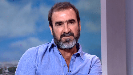 Eric Cantona invité sur le plateau de France 2 pour présenter "Victor", la dernière pièce dans laquelle il joue au théâtre Hébertot 
 (France 2 / Culturebox)