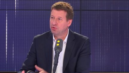 Yannick Jadot, tête de liste Europe Écologie-Les Verts aux élections européennes, invité du "8h30 Fauvelle-Dély", lundi 6 mai 2019.&nbsp; (FRANCEINFO / RADIOFRANCE)