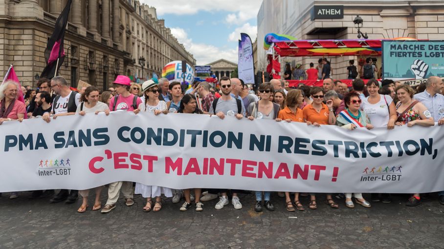 Info Franceinfo 80 Des Personnes Lgbt Favorables à Louverture De La Pma Aux Couples De Femmes 4221