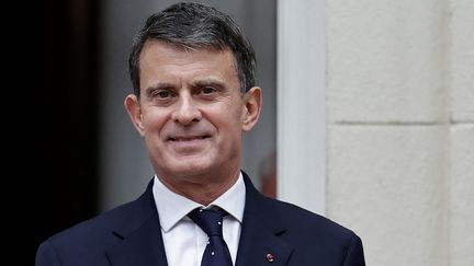 Manuel Valls, après la cérémonie de passation de pouvoir au ministère de l'Outre-mer, à Paris, le 24 décembre 2024. (STEPHANE DE SAKUTIN / AFP)