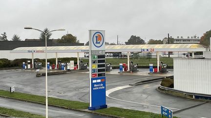 La pénurie de carburants contraint un hypermarché de Poitiers (Vienne) à fermer sa station essence, samedi 15 septembre 2022/
 (ANTOINE PLOUZENNEC / RADIO FRANCE)