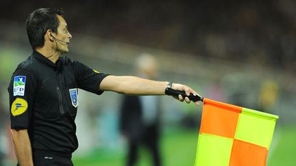 Pour Bruno Derrien, l'instauration de hors-jeu automatisé signifierait "la fin de l'arbitre assistant".&nbsp; (PASCAL ALLEE / HOT SPORTS)