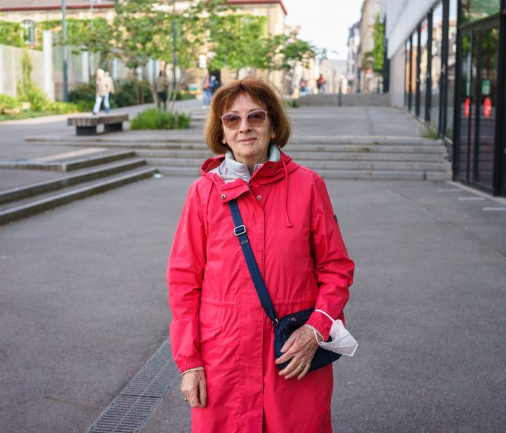 Bernadette&nbsp;a voté&nbsp;à&nbsp;Rennes, au second tour de l'élection présidentielle, le 24 avril 2022. (QUENTIN VERNAULT / HANS LUCAS / FRANCEINFO)