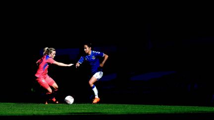 Duel entre des joueuses de Chelsea et Everton, le 27 septembre 2020 à Goodison Park, à Liverpool&nbsp;(Royaume-Uni). (MI NEWS / NURPHOTO / AFP)