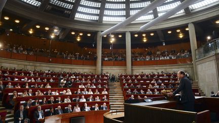 Fran&ccedil;ois Hollande prononce un discours en ouverture de la grande conf&eacute;rence sociale, le 9 juillet 2012, &agrave; Paris. (MARTIN BUREAU / REUTERS)