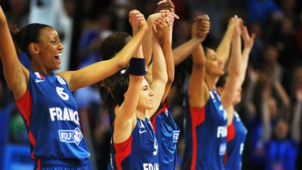 Les basketteuses françaises au sommet (FRANK PERRY / AFP)