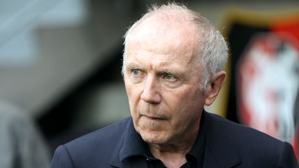 L'homme d'affaires Fran&ccedil;ois Pinault, lors d'un match de football, le 13 ao&ucirc;t 2011 &agrave; Rennes (Ille-et-Vilaine). (KENZO TRIBOUILLARD / AFP)