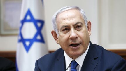 Le Premier ministre Benyamin Nétanyahou lors d'une réunion hebdomadaire de son cabinet, le 15 juillet 2018 à Jérusalem (Israël). (RONEN ZVULUN / AFP)