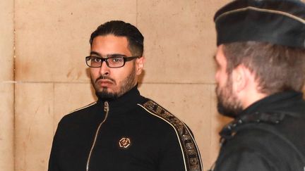 Jawad Bendaoud lors de son arrivée au tribunal de Paris, le 21 novembre 2018. (JACQUES DEMARTHON / AFP)