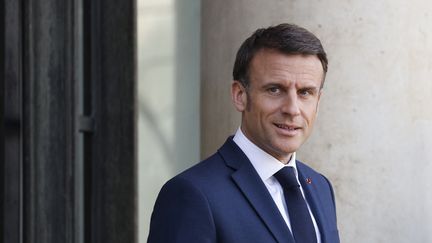 Emmanuel Macron à l'Elysée le 4 avril 2024. Photo d'illustration.  (LUDOVIC MARIN / AFP)