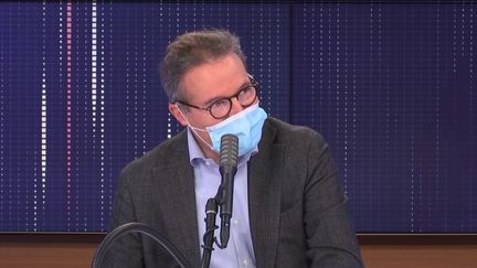 Martin Hirsch, le directeur général de l'Assistance publique - Hôpitaux de Paris était l'invité du "8h30 franceinfo", lundi 28 décembre 2020. (FRANCEINFO / RADIOFRANCE)