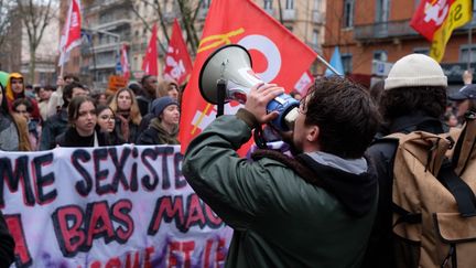 Le cortège de Toulouse (Haute-Garonne), le 7 mars 2023. (ANTOINE BERLIOZ / HANS LUCAS / AFP)