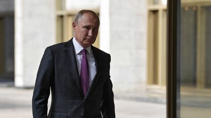 Vladimir Putin si reca alle urne per esprimere il suo voto alle elezioni regionali di Mosca, 9 settembre 2018. (ALEXEY NIKOLSKY/SPUTNIK)