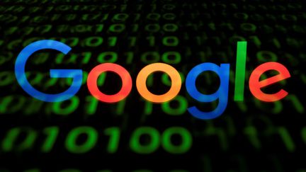 Google, un géant au service des médias ? (Photo d'illustration). (LIONEL BONAVENTURE / AFP)