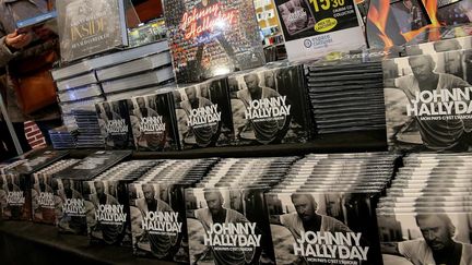 L'album posthume de Johnny Hallyday en vente dans un supermarché Leclerc à Reims (19 octobre 2018)
 (François Nascimbeni / AFP)