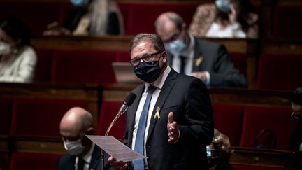 Le député MoDem/LREM&nbsp;Sylvain Waserman, rapporteur de la proposition de loi sur la protection des lanceurs d'alerte, le 21 septembre 2021 à l'Assemblée nationale, à Paris. (ARTHUR NICHOLAS ORCHARD / HANS LUCAS / AFP)