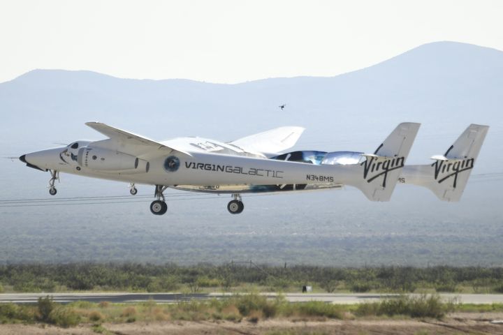 Le Virgin Galactic SpaceShipTwo, le 11 juillet 2021 au Nouveau-Mexique (Etats-Unis). (PATRICK T. FALLON / AFP)