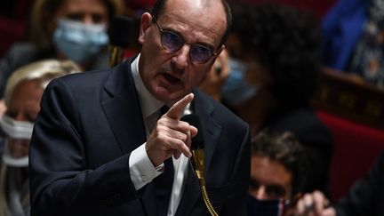 Jean Castex, à l'Assemblée nationale, mardi 6 octobre. (CHRISTOPHE ARCHAMBAULT / AFP)