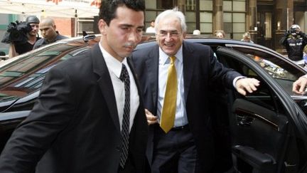 Dominique Strauss-Kahn arrivant à son domicile de New York le 6 juillet 2011 (AFP - David Karp)