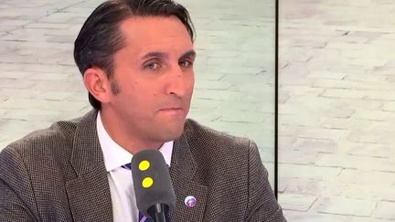 Julien&nbsp;Aubert, député Les Républicains de&nbsp;la 5e circonscription du&nbsp;Vaucluse, invité de "Tout est politique" mardi 19 septembre 2017. (FRANCEINFO)