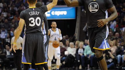 La machine des Warriors inarrêtable avec sa star Stephen Curry (FREDERICK BREEDON / GETTY IMAGES NORTH AMERICA)