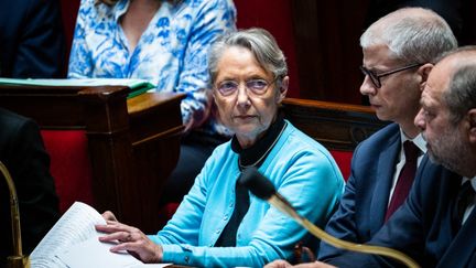 Élisabeth Borne, dans l'hémicycle de l'Assemblée nationale, le 9 mai 2023. (XOSE BOUZAS / HANS LUCAS)