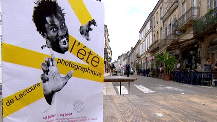 A Lectoure dans le Gers, six lieux d'exposition accueillent 13 artistes qui proposent un regard unique et personnel sur le monde 
 (France 3 / Culturebox)