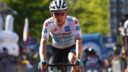 Le cycliste colombien Miguel Angel Lopez, le 1er juin 2019 au Monte Avena (Italie). (LUK BENIES / AFP)