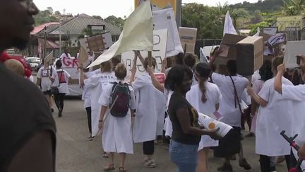 Guadeloupe : la mobilisation des anti-pass sanitaire franchit un nouveau cap