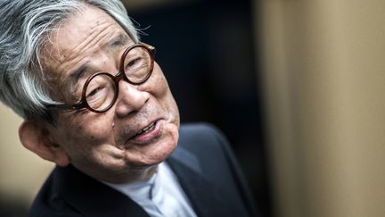 L'écrivain japonais Prix Nobel de littérature 1994 Kenzaburo Oe aux Assises internationales du romans à Lyon, 25 mai 2015 (JEFF PACHOUD / AFP)