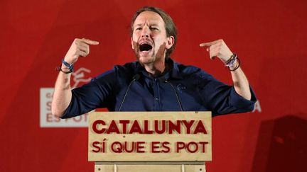 Le leader de Podemos, Pablo Iglesias, pendant la campagne des élections en Catalogne (25 septembre 2015). (CESAR MANSO / AFP)