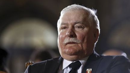 Lech Walesa assistant à Berlin à une cérémonie funéraire en l'honneur de l'ancien président allemand Richard von Weizsäcker le 11 février 2015. (REUTERS - Markus Schreiber - Pool)