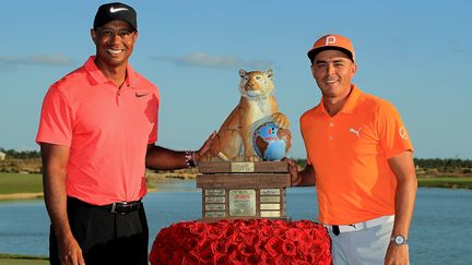 Tiger Woods et le vainqueur 2017 du Hero Wolrd Challenge Rickie Fowler (MIKE EHRMANN / GETTY IMAGES NORTH AMERICA)