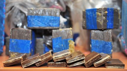 Photo d'illustration.&nbsp;Cent kilos de cannabis ont été découverts le 8 juin 2018 dans une école de Bezons&nbsp;(Val-d'Oise). (PHILIPPE HUGUEN / AFP)