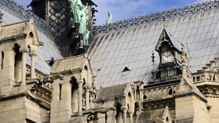 Une des horloges installées sur le toit de la cathédrale de Notre-Dame de Paris&nbsp; (RIEGER BERTRAND / HEMIS.FR / HEMIS.FR)