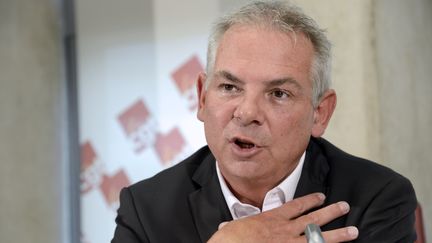 Thierry Lepaon, le secr&eacute;taire g&eacute;n&eacute;ral de la CGT, le 3 octobre 2013, au si&egrave;ge de l'organisation, &agrave; Montreuil (Seine-Saint-Denis). (BERTRAND GUAY / AFP)