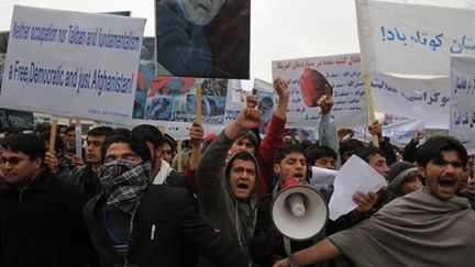 Manifestation contre les bombardements de l'Otan et des Etats-Unis à Kaboul (06/03/2011) (AFP/SHAH Marai)