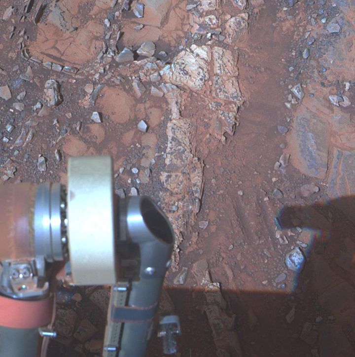 Lors de sa mission, le rover Curiosity a photographié ce qui semble être des morceaux d'argile. (NASA / CURIOSITY)