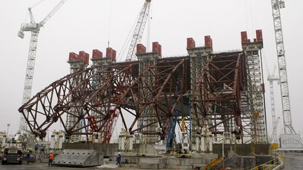 &nbsp; (Une arche va être déployée devant la centrale de Tchernobyl © REUTERS/Anatolii Stepanov)