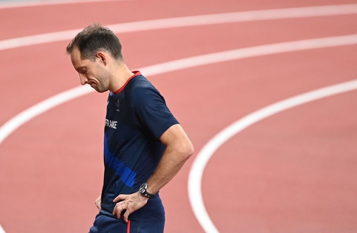 Renaud Lavillenie a été l'une des déceptions de ces Jeux de Tokyo.&nbsp; (CHARLY TRIBALLEAU / AFP)