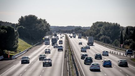 Autoroutes : une étude révèle les inattentions des Français au volant