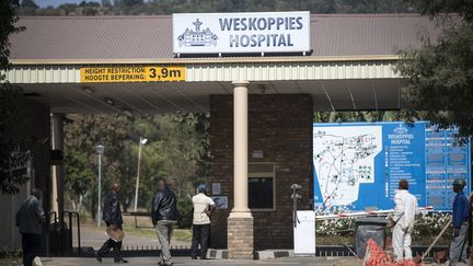 L'entrée de l'hôpital psychiatrique de&nbsp;Weskoppies à Pretoria, en Afrique du Sud, le 20 mai 2014. (MUJAHID SAFODIEN / AFP)