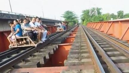 Philippines : les chariots de tous les dangers